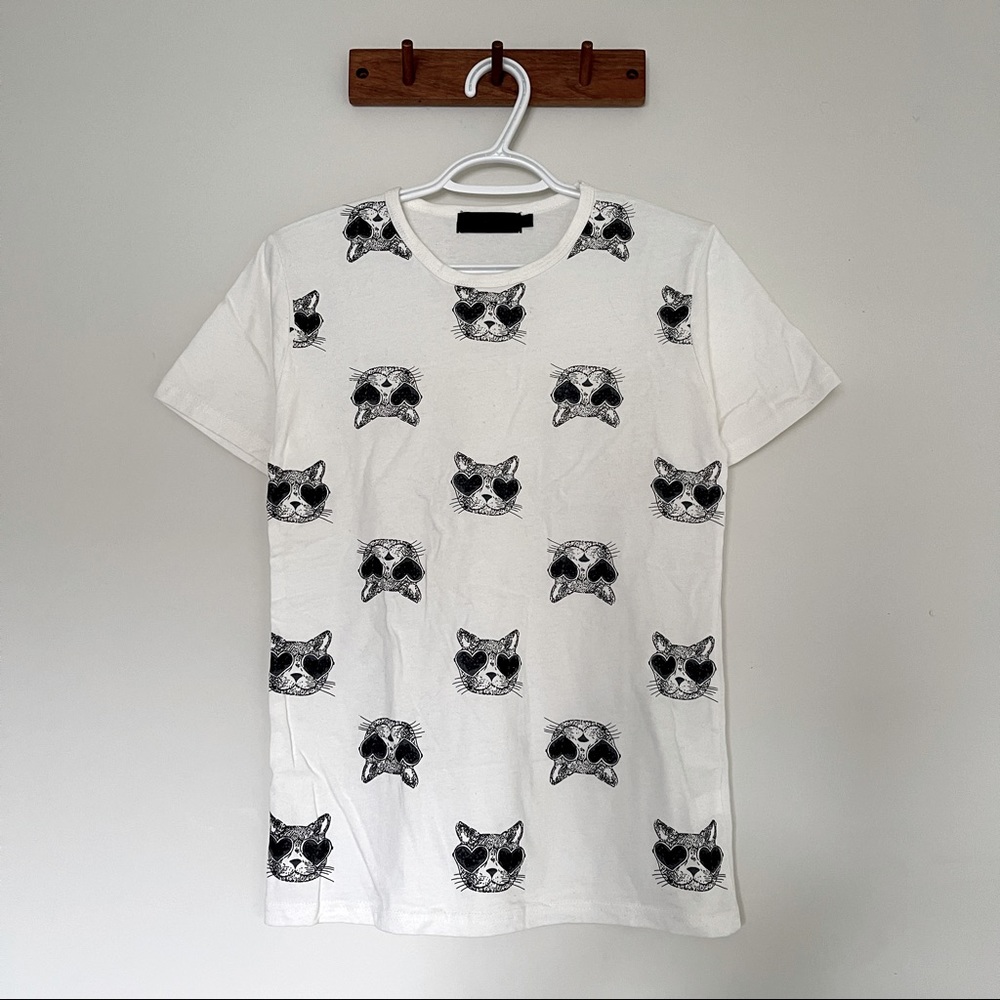 Stylenanda cat print women t-shirt size M